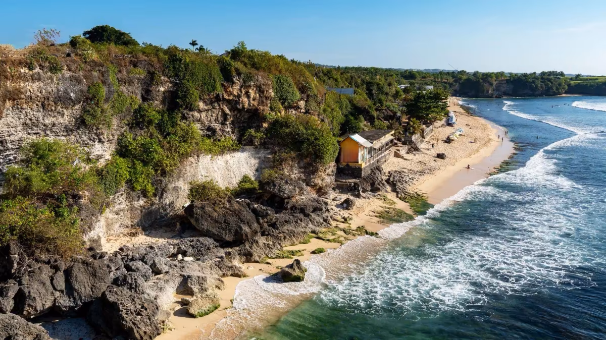 From Surf Destination to Luxury Market: The Evolution of Uluwatu